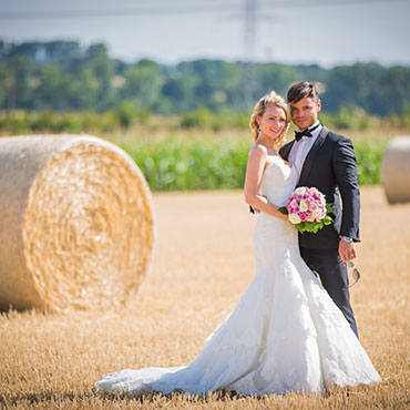 Hochzeit in Frankfurt Alleesaal in Bad Schwalbach im Feld Fotograf Hildesheim Natalja Frei Videograf Hannover Sergej Metzger