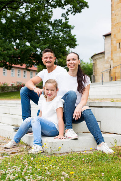 Familienfotograf-Hildesheim-Familienbilder-Hannover-Fotograf-Familie-Sergej-Metzger-Natalja-Frei-(1)