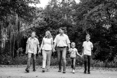 Familienfotograf-Hildesheim-Natalja-Frei-Sergej-Metzger-Familie-Fotograf-Familienbilder-(11)